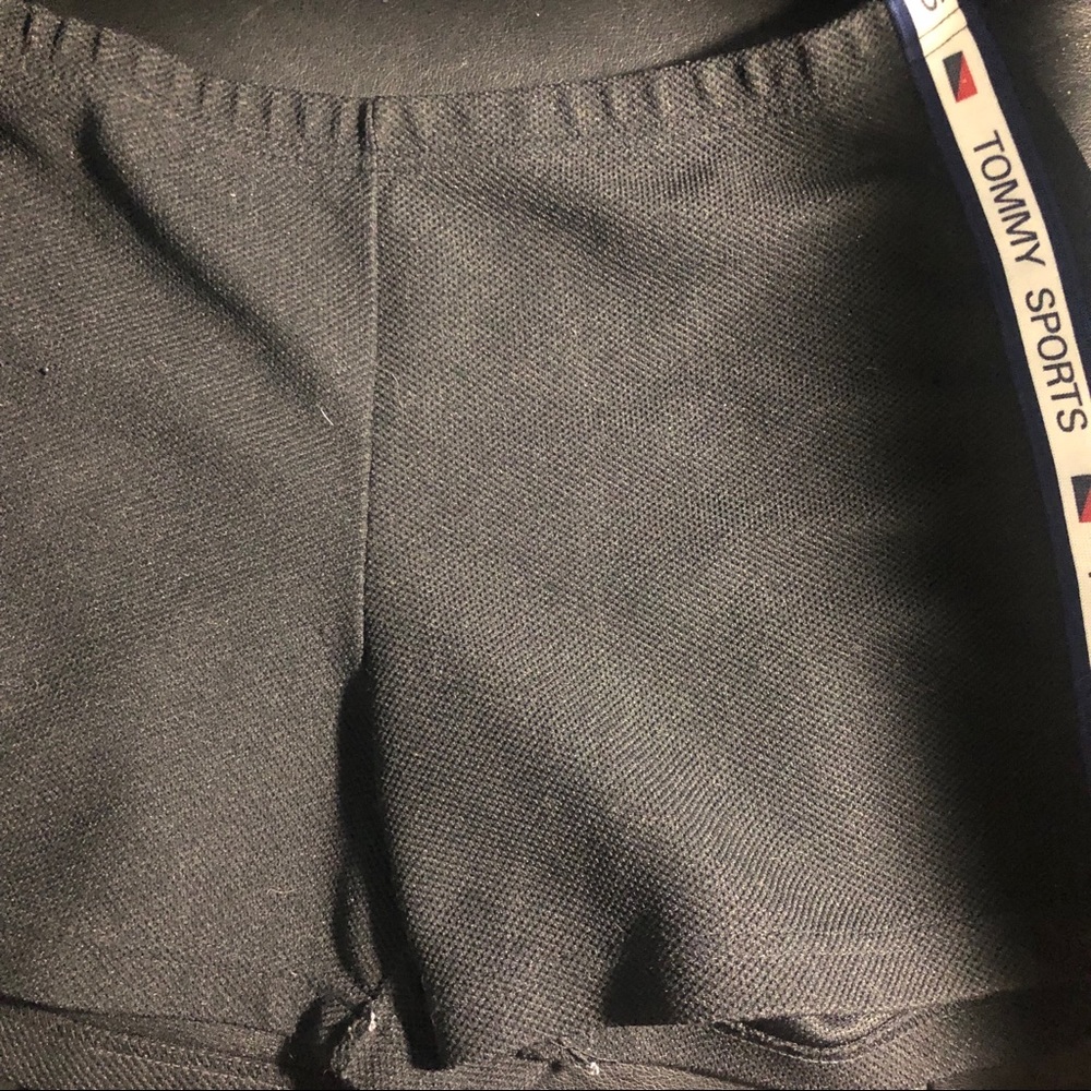 tommy sports shorts